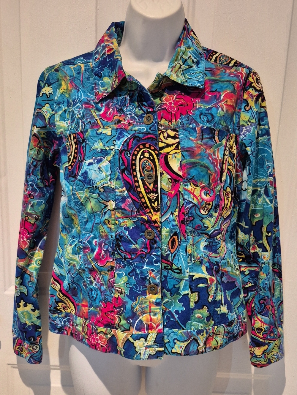 Additions by Chico's Vibrant Cplorful Paisley& Floral Print Jacket. Size Small
